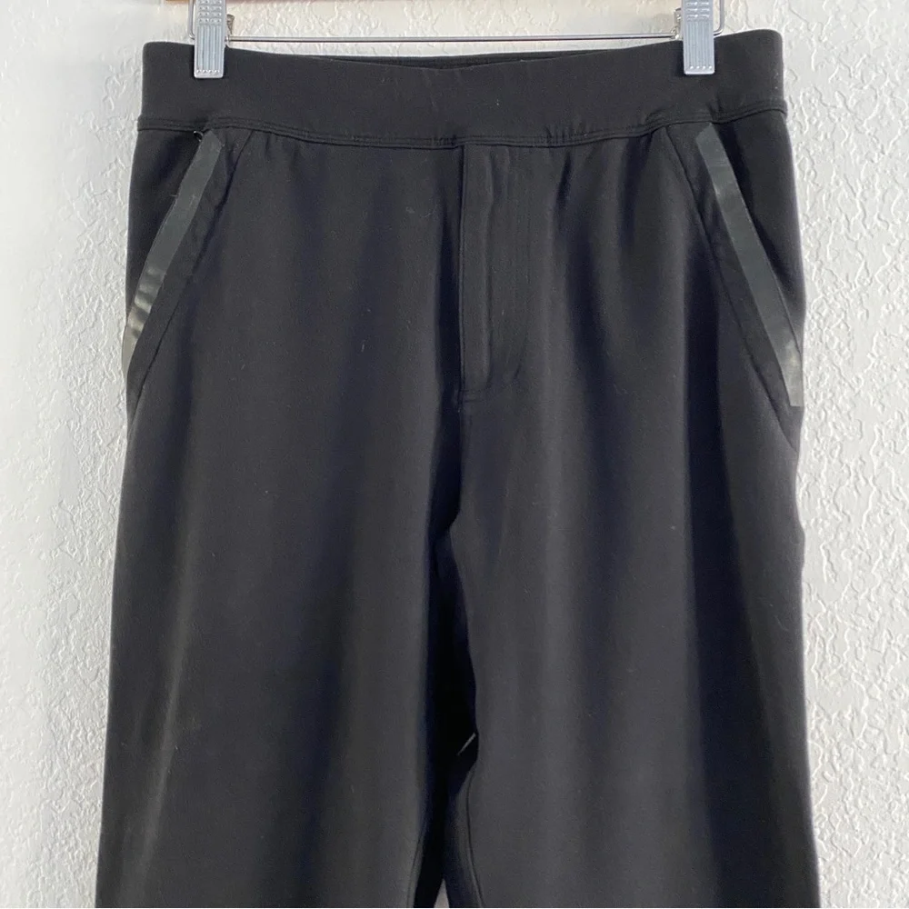 Lululemon black pants
